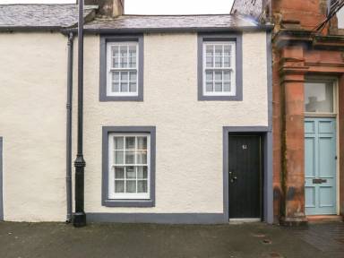 Cottage Isle of Whithorn