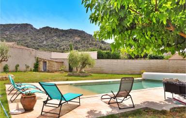 Ferienhaus mit privatem Pool für 6 Gäste mit Hund in Robion, Provence-Alpes-Côte d'Azur