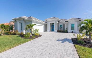 House Saint James City