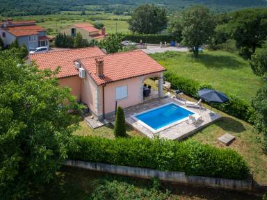 Ferienhaus mit Privatpool für 6 Personen und 2 Kinder in Salakovci, Istrien