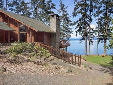 House  Roche Harbor