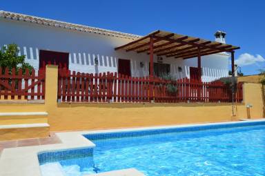 Casa a Algarinejo con piscina privata e vista sulla montagna