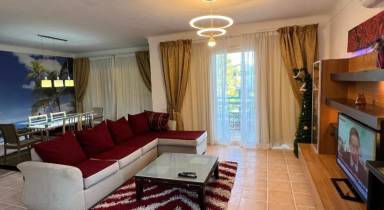 129 m² Apartment