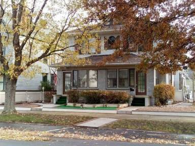 Apartment  New Albany