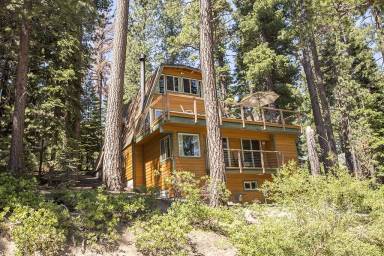 House  Tahoe City