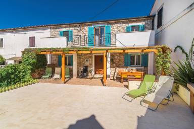 Maison de vacances Štinjan