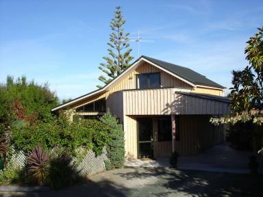 Chalet Riwaka