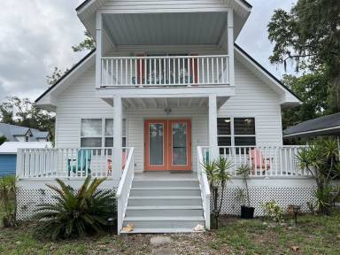 Airbnb  Steinhatchee