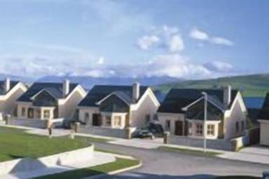 House  Emlagh West
