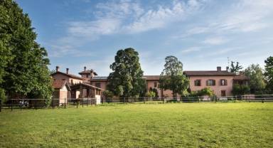 Camera privata 80 m²