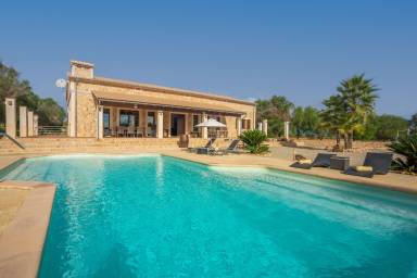 Villa Petra