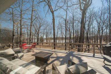 House Lake Barkley