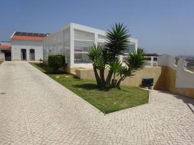 Ferienhaus in São Pedro Da Cadeira mit Privatem Pool