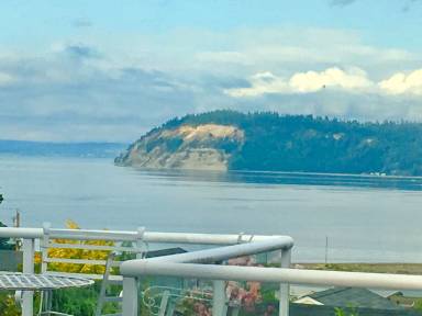 House Island County