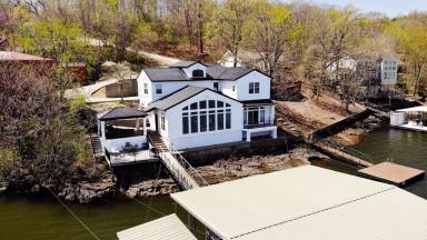 House Lake Ozark