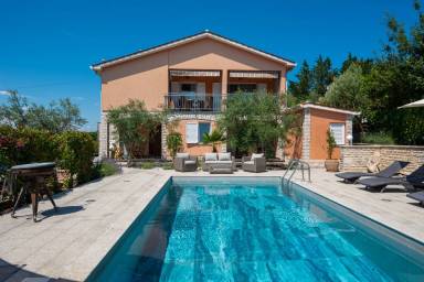 Vakantiehuis in fascinerend heuveldorp Labin in Istrië - HomeToGo