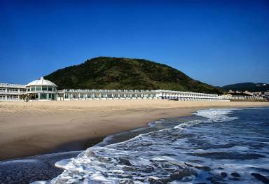 Resort  萬里里