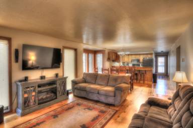 Condo Pool Payette Lake