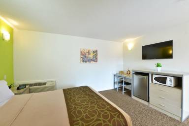 Motel Westbury