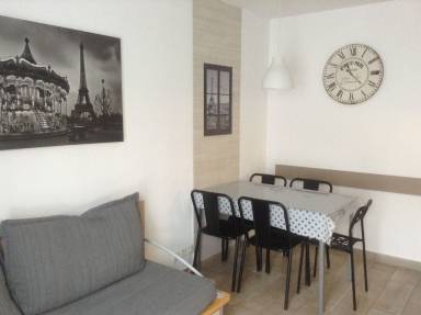 Apartment Pool Magny-le-Hongre
