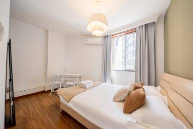 168 m² Apartment