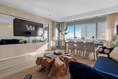 Appartement 242 m²