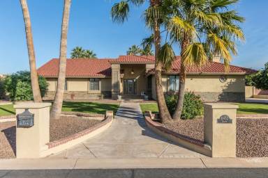 House Citrus Garden Estates