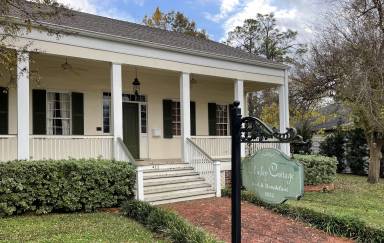 House Natchez