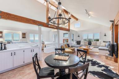 House  Bodega Bay