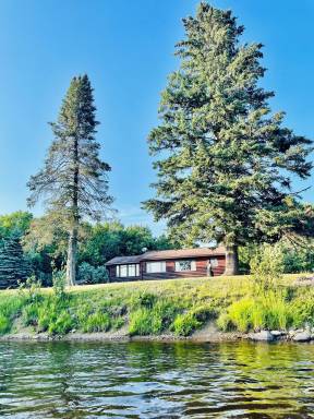 Cabin Loretta