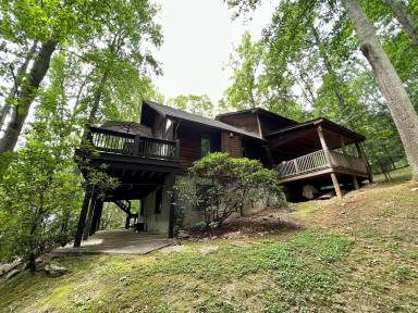 Cabin Avery Creek