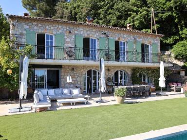 250 m² Villa