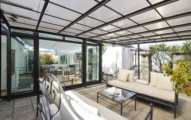 120 m² Apartment