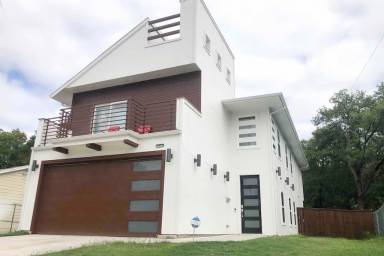 House  West Dallas
