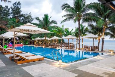BOUNCE BEACH Resort & Spa