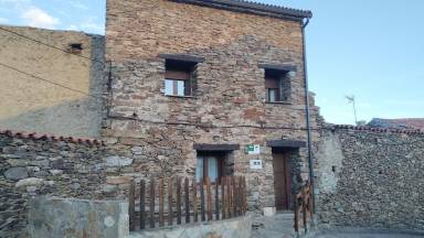 Casa rural Chimenea Bustares