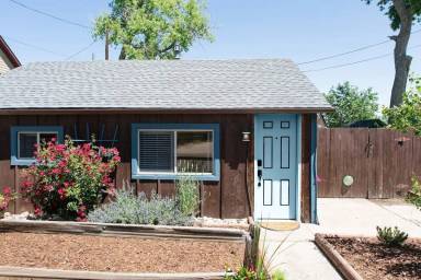 House  Lakewood