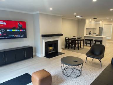Right at Home Plate - 2BDR, 2.5 BA - 2 Blocks from Navy Yard Metro!
