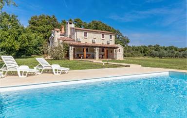 Casa 230 m²