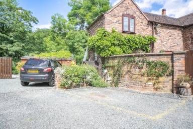 Cottage Ironbridge Gorge Civil Parish
