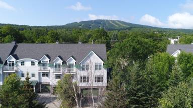House  Stratton