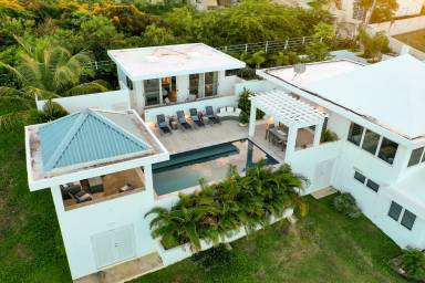 House Vieques