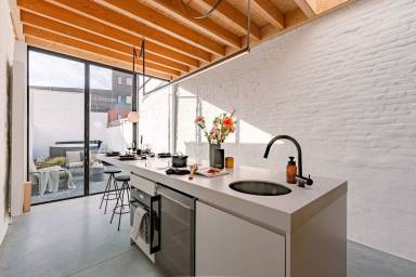 House Mouscron