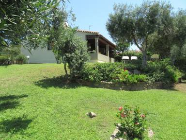 Ferienhaus nahe zum Meer für 6 Gäste mit Hund in Costa Rei, Sardinien , Italien