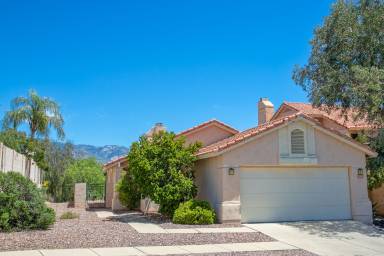 House Oro Valley