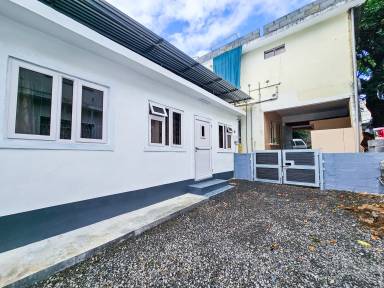 185 m² House