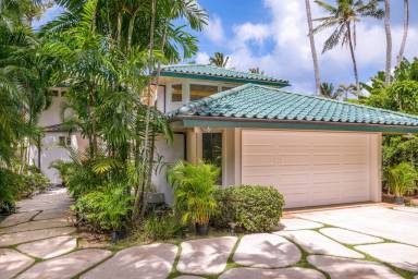 House  Waimanalo Beach
