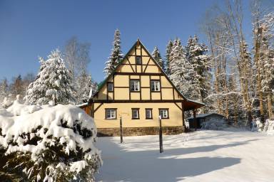 80 m² House