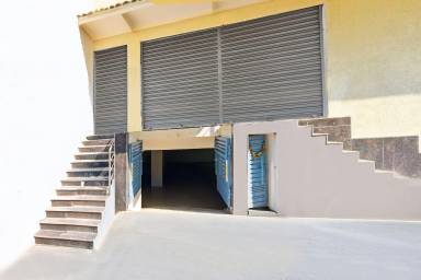 10 m² House