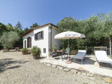 Familienfreundliches gemütliches Ferienhaus mit Grill, Garten und privatem Pool | Naturblick | Haustierfreundlich